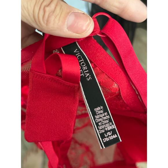 Victoria’s Secret Women's Red Lace Cutout Push Up Thong Bodysuit Size Large - Picture 4 of 6